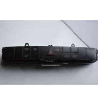 A6398701210 A6398700210 A6394420023 Mercedes W639 Warnblinker  -10469-