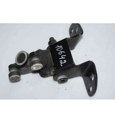 7C0843304 VW Crafter MAN Rollenführung Schiebetür -10642-