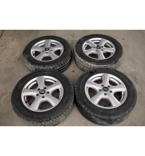 Mercedes Mercedes W639 Alufelge 16 Zoll  4St.  6.5Jx16H2 mit Reifen 205/65/16   -10546- Sonstige