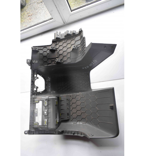 7C1858335B Volkswagen Crafter,MAN Innenverkleidung -10700-