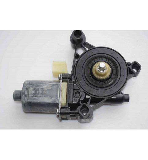8W0959801 VW Crafter , MAN Fensterhebermotor  -10715-