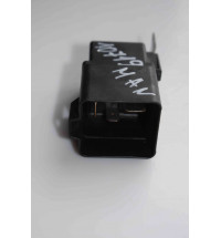 3B0951253  MAN TGE VW Crafter  Relais Frontscheibenheizung -10719-