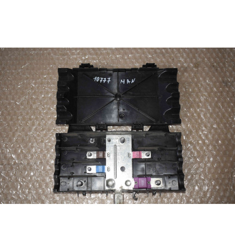 7C0937629L 7C0937517AC MAN TGE VW Crafter Sicherungsdose  -10777-