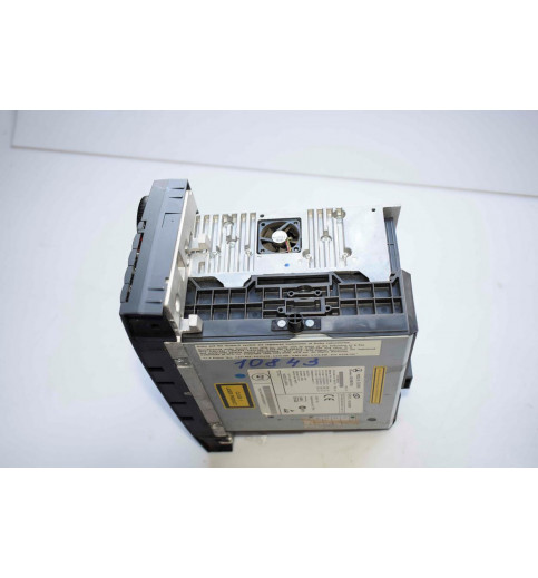 Mercedes Mercedes W211 Radio A2119060700 2119061300 0009024701 0009025301 0009024501 -108 ECUs & Steuergeräte