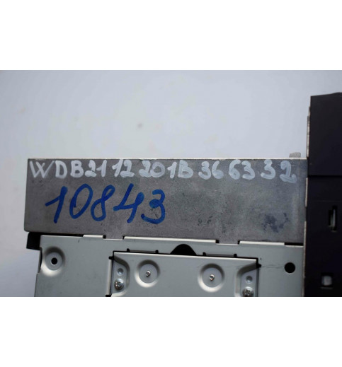 Mercedes Mercedes W211 Radio A2119060700 2119061300 0009024701 0009025301 0009024501 -108 ECUs & Steuergeräte