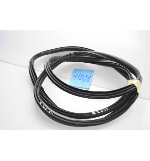  Mercedes Vito W639 Seitenscheibendichtung  -11028-