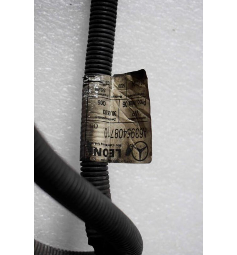 Mercedes-Benz Mercedes-Benz Vito W639 Kabel  Pluskabel  A6395408710 -11081- Kabel, Kabelbäume & Steckverbinder