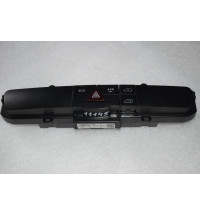 A9068701110 A9068700310 A9064420023 Mercedes W906 Warnblinker  -11145-