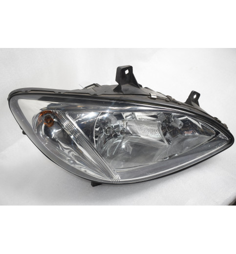 Mercedes-Benz Mercedes  Vito W639 HELLA Frontscheinwerfer Vorne Rechts A6398200261 - 11221- Frontscheinwerfer