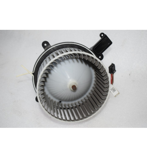 Mercedes-Benz BZ71086 Mercedes W447 Gebläsemotor -11228- Gebläsemotoren & -räder