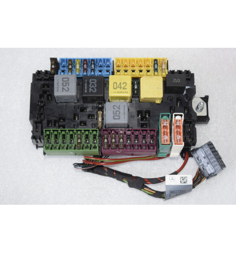 A2469067100  Mercedes Vito W447 Sicherungskasten  -11240-