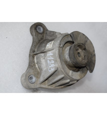   A4472410213 Mercedes Vito W447 Motorlager vorne   -11283-