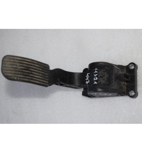 A9063000304 Mercedes  W447 Fahrpedal Gaspedal  -11321-