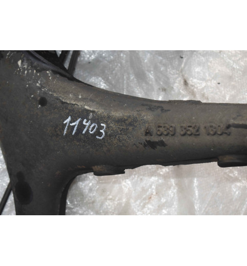 Mercedes-Benz Mercedes Vito W639 Achsschenkel hinten rechts A6393521304  -11403- Achsschenkel