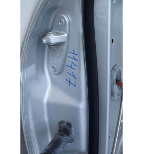 Mercedes-Benz Sprinter Mercedes W204 Tür Hinten Rechs Farbe-775 Kombi -11417- Türen & Türenbleche