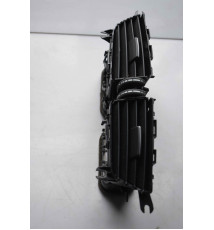 A2048306154  Mercedes W204 Luftdüse mitte Lüftungsgitter  -11455-