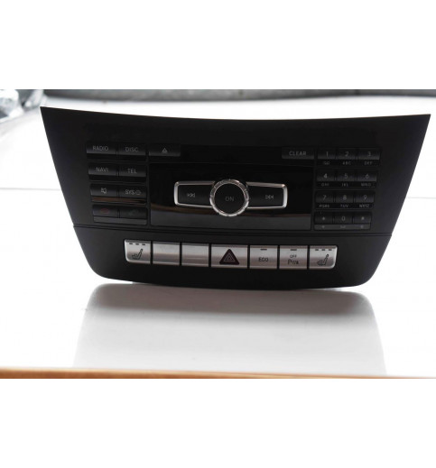Mercedes-Benz Mercedes W204 Radio A2049050305 2049003211 2049013503 1669025604 -11459- Kombi- & Cockpit-Instrumententeile