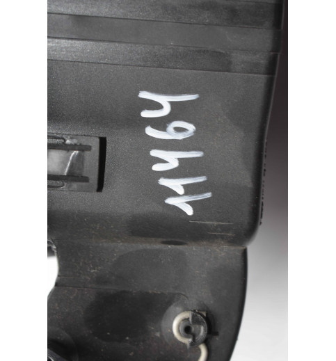 A2047500103 A2045842815 Mercedes C-Klasse W204 Tankdeckel Tankklappe -11464-