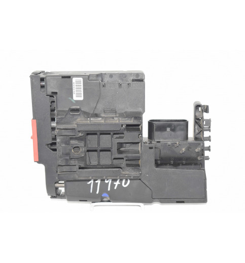 A2075402550 A2075400640 Mercedes W204 C-Klasse  Sicherungskasten -11470-