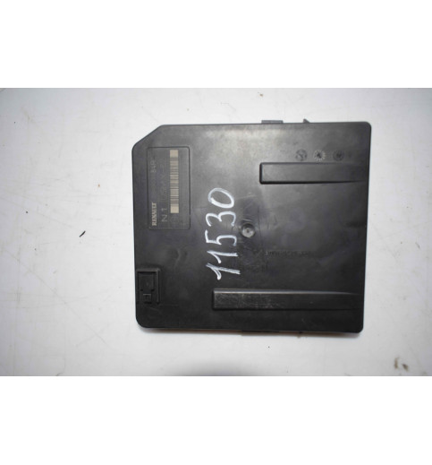 284B63484R 519933174 7707833484 Renault Master III Sicherungskasten  -11530-