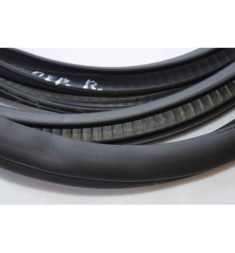A2056970051 Mercedes W205 Türdichtungsgummi vorne rechts links  -11658-
