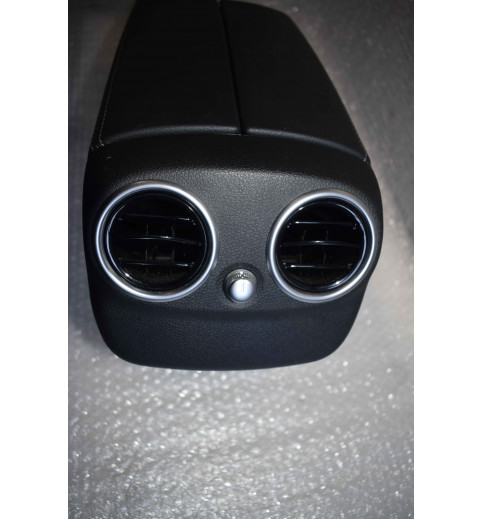 1259954 Mercedes W205 Armlehne Mittelarmlehne  -11701-