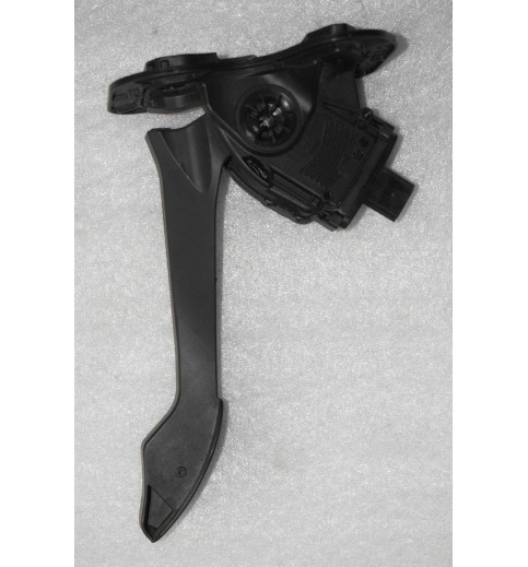 BK219F836AD  Ford Transit  Gaspedal   -11868-