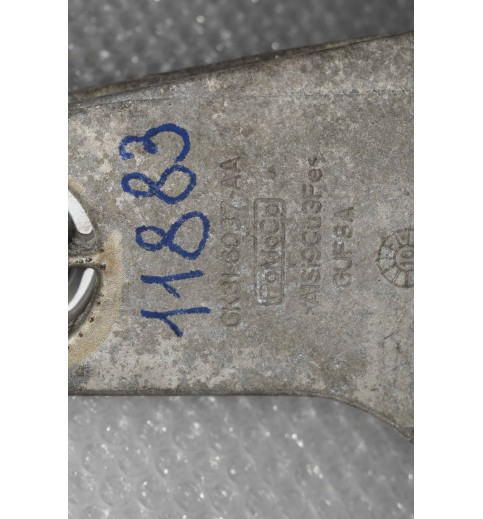 GK316037AA Ford Transit  Halterung Lager Motor   -11883-