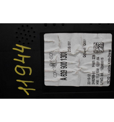 Mercedes-Benz Mercedes W639 Tacho Kombiinstrument A6399001301 -11944- Kombiinstrumente