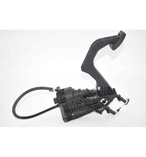 A4472901701 Mercedes Vito W447 Kupplungspedal  -12224-