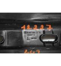 A4478842574  Mercedes Vito W447 Frontwischerverkleidung links   -12227-