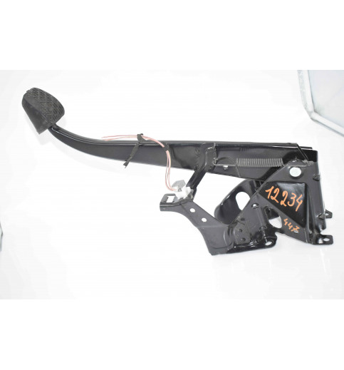 A4472900001 Mercedes Vito W447 Bremspedal  -12234-