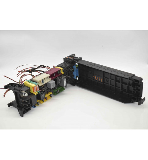 A4475460046 A4475401440 Mercedes Vito W447 Sicherungskasten  -12248- 