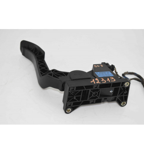 A9013000504 Mercedes Sprinter W901-W905 Gaspedal   -12313-