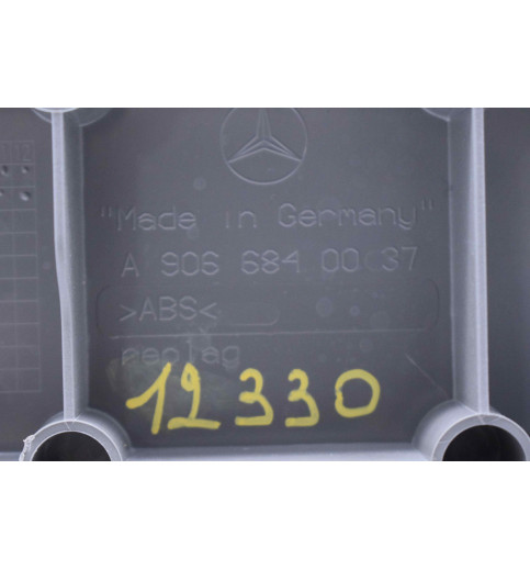 A9066840037 Mercedes W906 Abdeckung Bordwerkzeug  -12330-