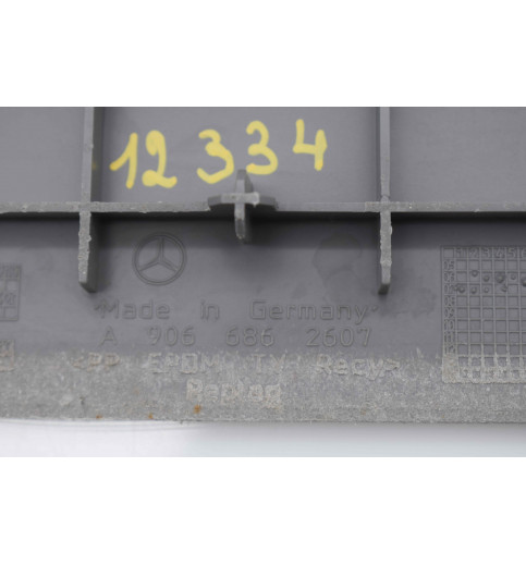 A9066862607 Mercedes Sprinter W906 VW Crafter Stufenverkleidung Rechts  -12334-