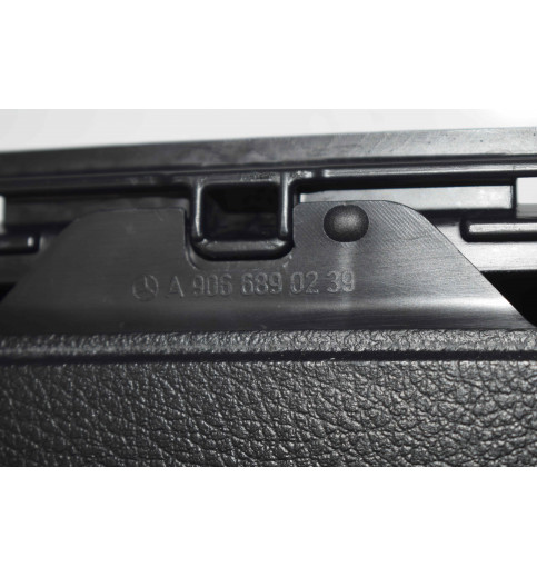 A9066890091 Mercedes Sprinter W906 Ablagefach Fach Armaturenbrett -12346-