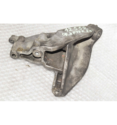 076199308  VW Crafter  Motorhalter   -12552-