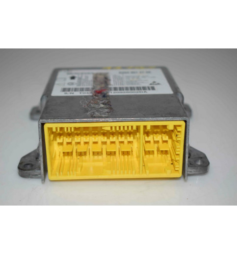 Mercedes-Benz Mercedes W204 Airbagsteuergerät  A2049012704 -12783- ECUs & Steuergeräte