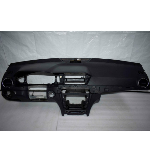 Mercedes-Benz Mercedes W204 Armaturenbrett A2046805787 -12824- Innenabdeckungen, Zierleisten & Dekors