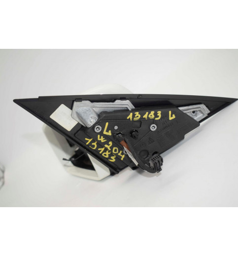 Mercedes-Benz Mers W204 Spiegel vorne links BESCHÄDIGT ohne Glas Weis-650  A2048103316 -13183 Außenspiegel