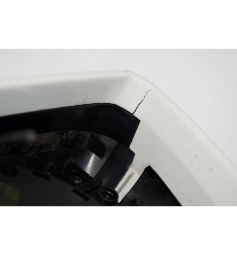 Mercedes-Benz Mers W204 Spiegel vorne links BESCHÄDIGT ohne Glas Weis-650  A2048103316 -13183 Außenspiegel