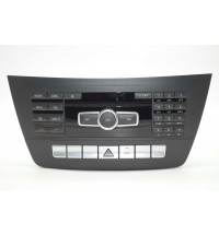 Mercedes W204 Radio A2049009807  -13197-