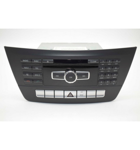 Mercedes-Benz Mercedes W204 Radio A2049009807  -13197- Kombiinstrumente