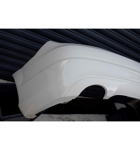 Mercedes-Benz Mercedes W204 C180 Limousine Stostange Weiß-C650 A2048850238 -13238- Stoßstangen & -verstärker