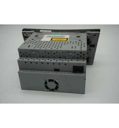 Mercedes-Benz Mercedes W211 E-Klasse E320 Radio  A2118204497  -13326- ECUs & Steuergeräte