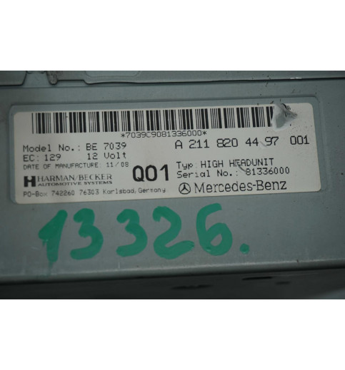 Mercedes-Benz Mercedes W211 E-Klasse E320 Radio  A2118204497  -13326- ECUs & Steuergeräte