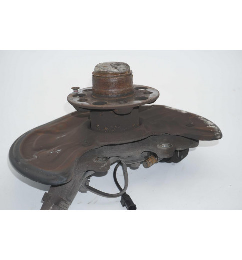 Mercedes-Benz Mercedes W211 E-Klasse E320 Radnabe Vorne Rechts A2115451040  -13348- Achsschenkel