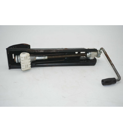 Mercedes-Benz Mercedes W211 E-Klasse E320 Wagenheber  A2115830215  -13359- Innenabdeckungen, Zierleisten & Dekors