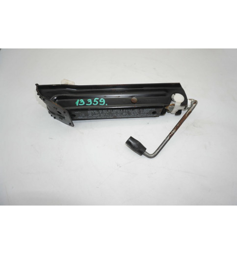 Mercedes-Benz Mercedes W211 E-Klasse E320 Wagenheber  A2115830215  -13359- Innenabdeckungen, Zierleisten & Dekors